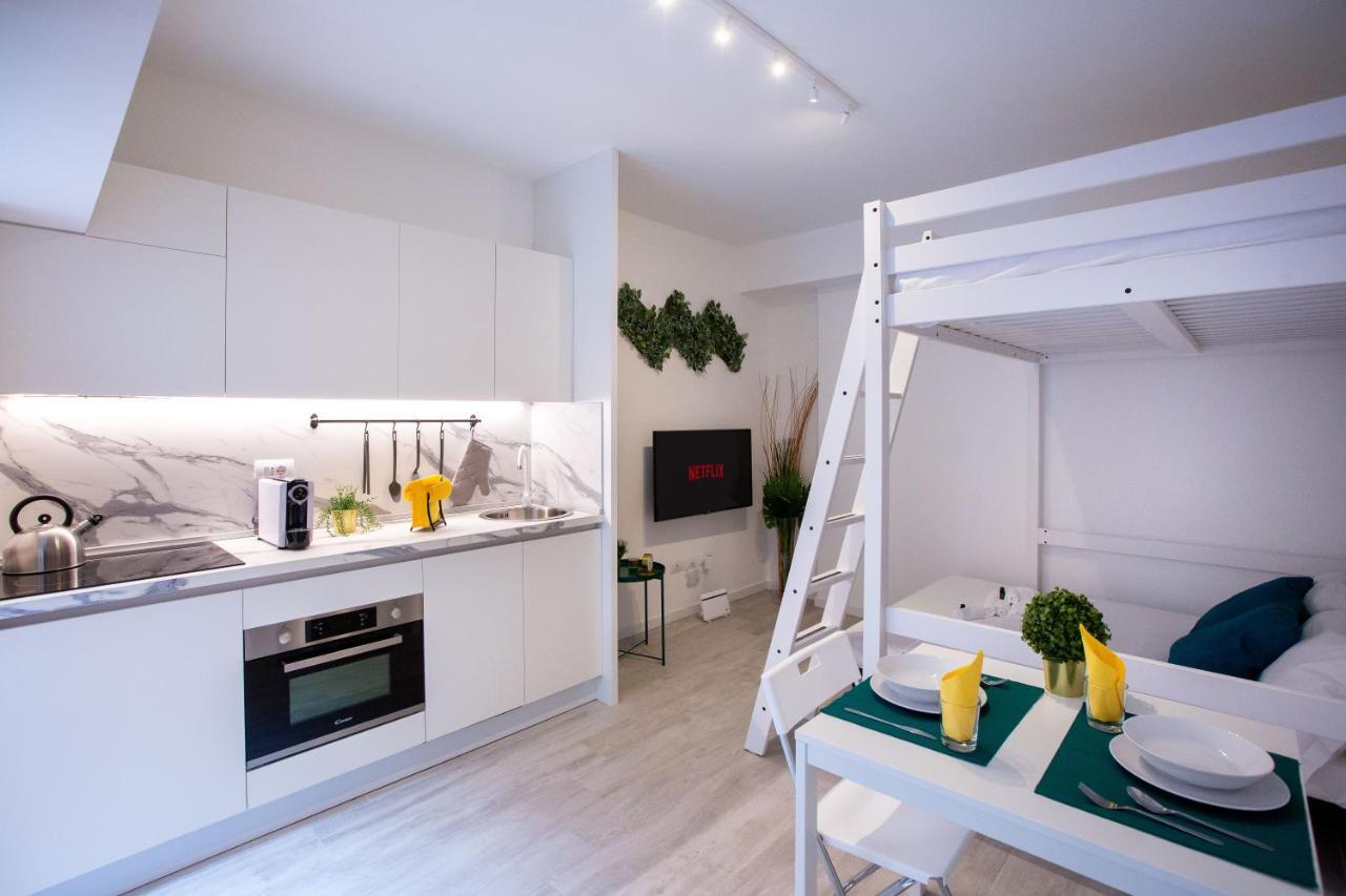 Apartment Padova 177 Milan Bagian luar foto