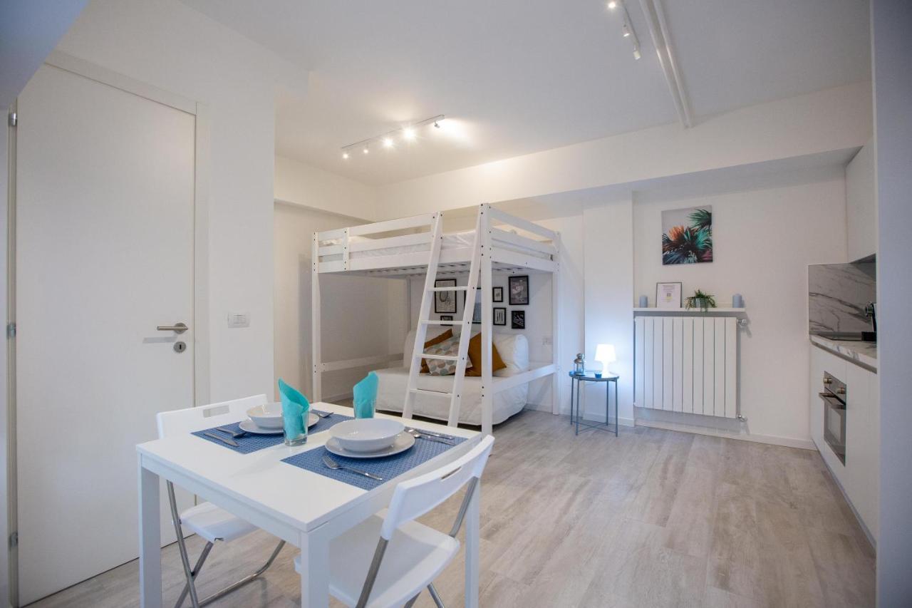 Apartment Padova 177 Milan Bagian luar foto