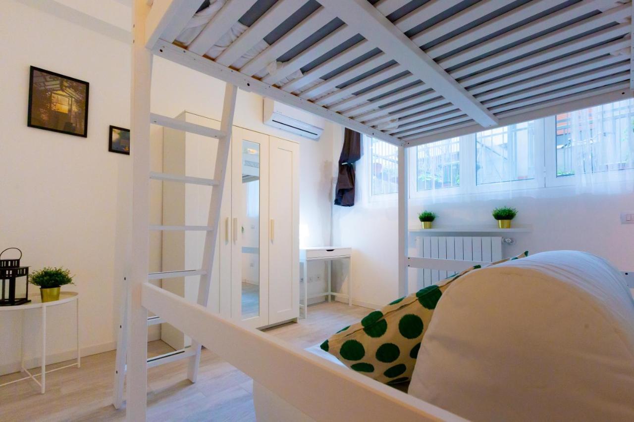 Apartment Padova 177 Milan Bagian luar foto