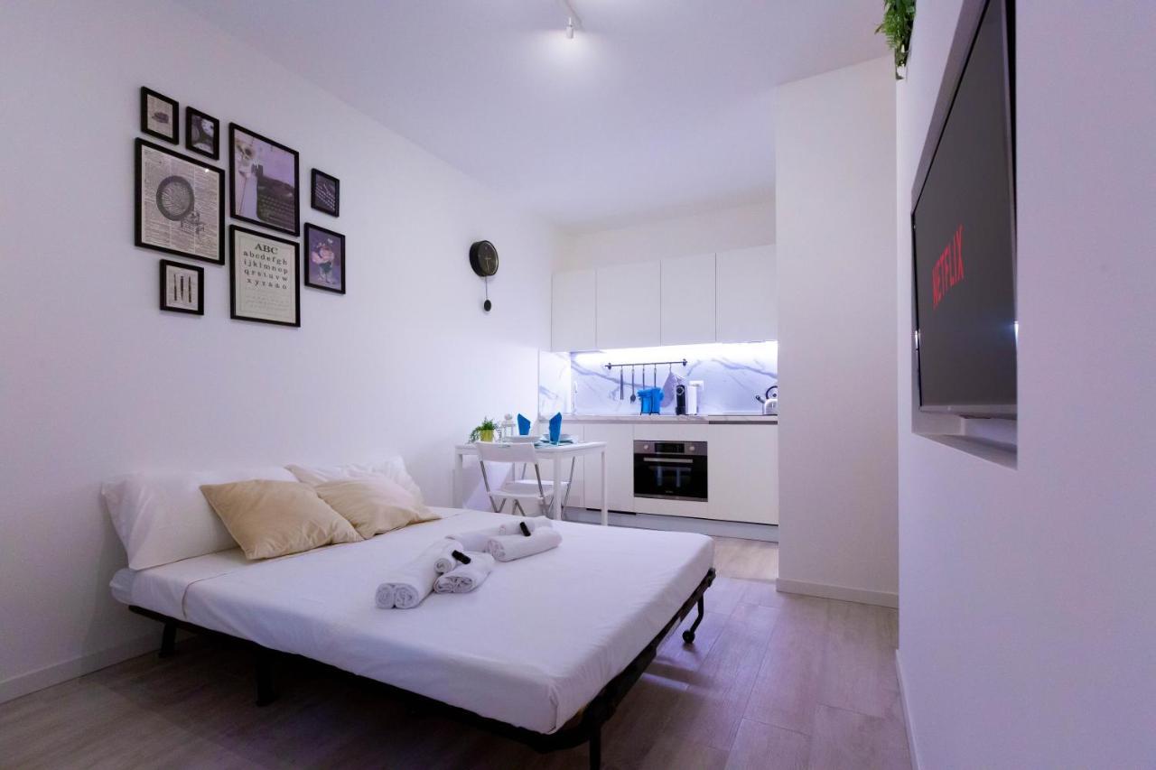 Apartment Padova 177 Milan Bagian luar foto